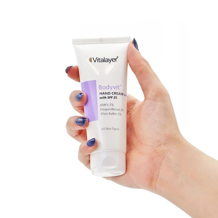 کرم مرطوب کننده دست ویتالیر مدل Bodyvit با SPF25 حجم 75 میلی لیتر